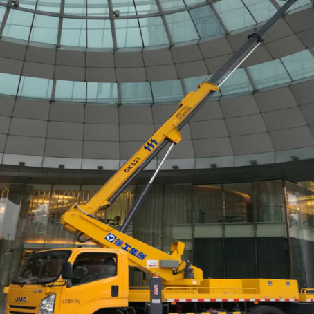 六合附近高空作业车租赁｜安全设备租赁｜高空安装|工程定制化方案｜亿立达设备租赁